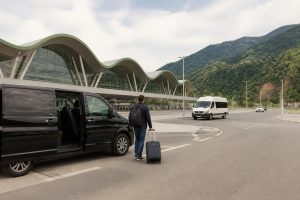 Rize-Artvin Havalimanı’ndan Çamlıhemşin’e Nasıl Gidilir? Transfer, Araç Kiralama ve Minibüs Seçenekleri