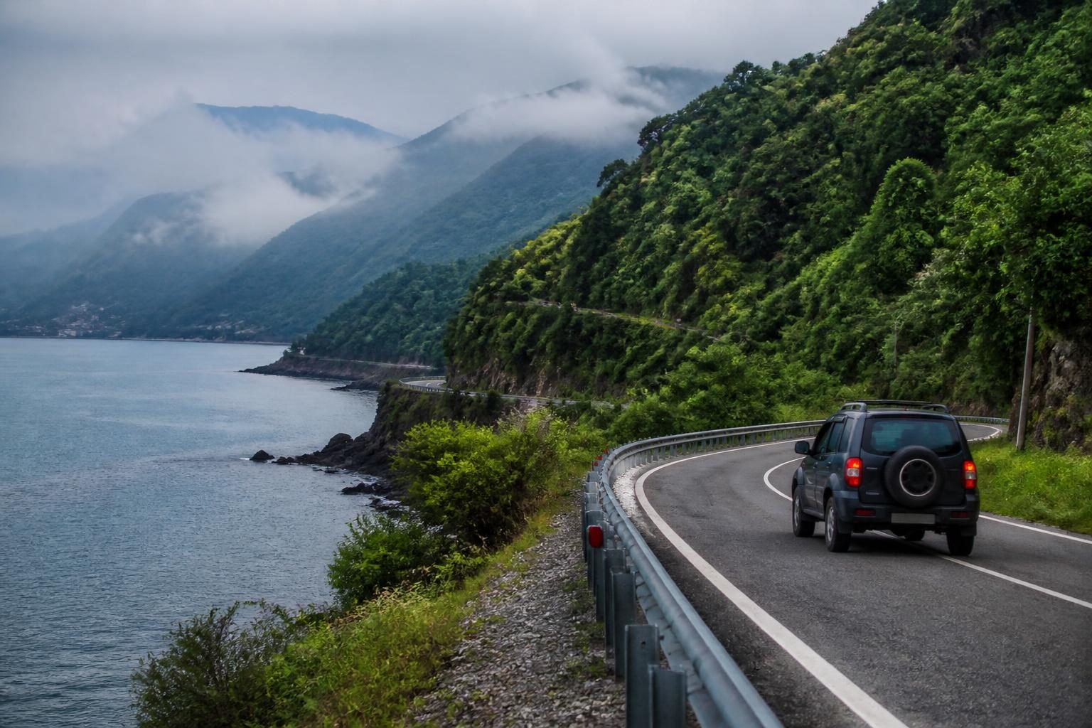 Rize’den Artvin’e Giderken Sahil Yolu mu, İç Rota mı? Durak ve Süre Kararı
